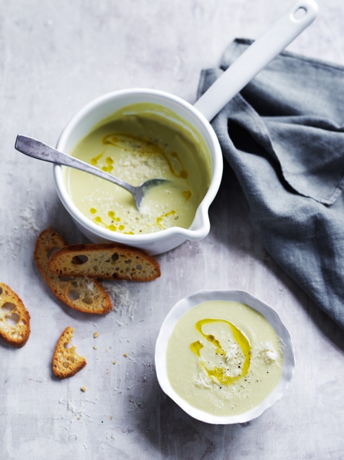 WHITE ZUCCHINI + CANNELLINI SOUP