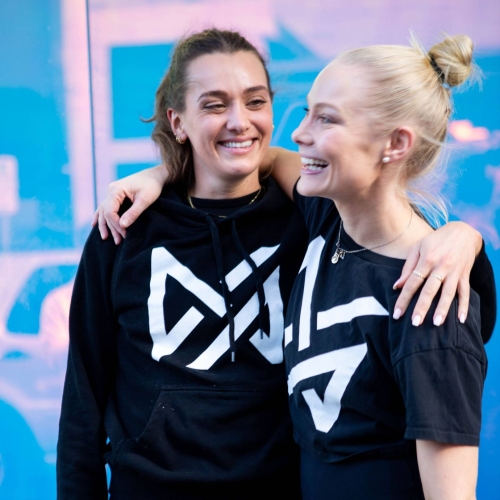 The 7 Top Benefits of Working Out with Friends in Pilates